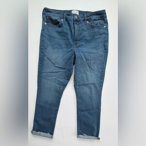 Crown & Ivy Blue Cropped Jeans